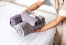 Ce iau turiștii români din hoteluri, deși nu au voie? Provocările hotelierilor în sezonul de vară 2026