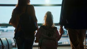 Unde pleacă familiile în vacanța de toamnă? Italia domină căutările, Parisul conduce rezervările